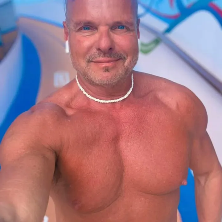 worldtravellerjg