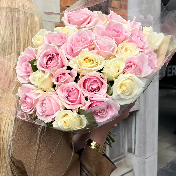 @inessacuypers