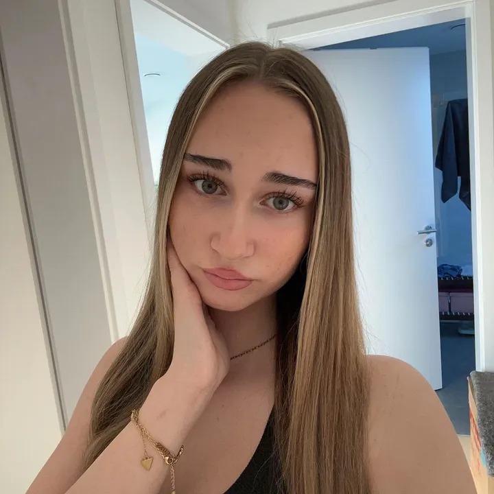 @marie.lk80