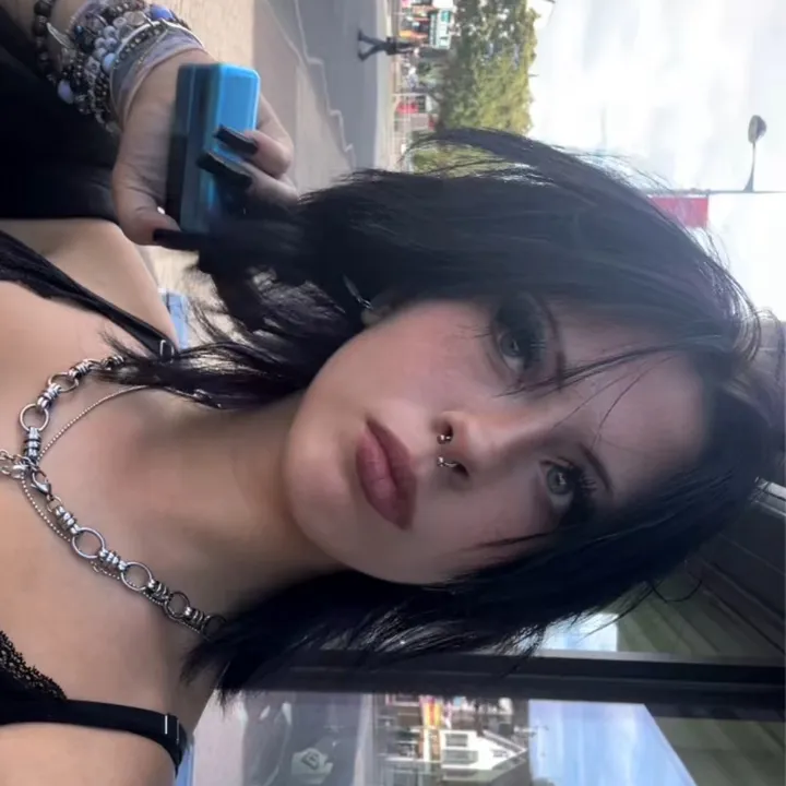 @baileyyyy_rae