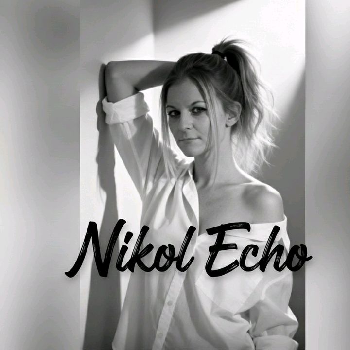 Nikol Echo - Ehrlich