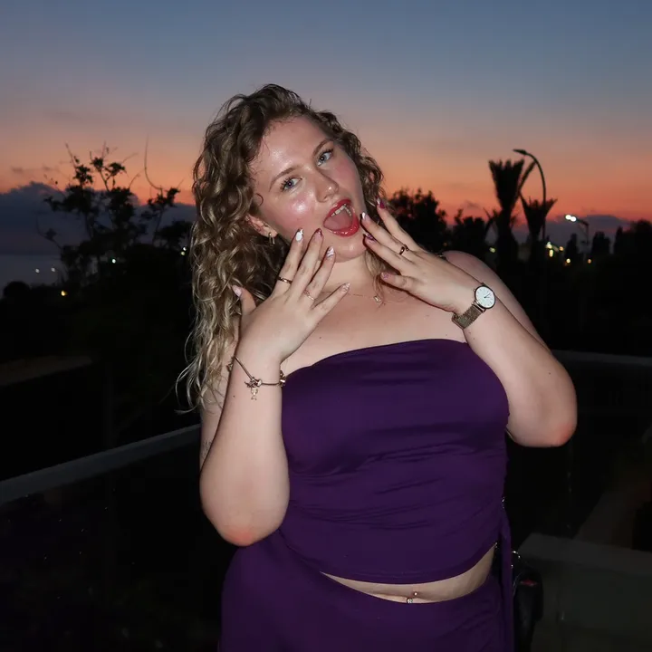 @mellyoncamera