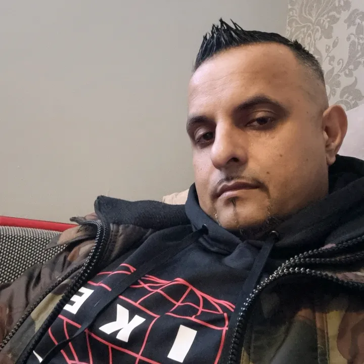 gulfrazaslam