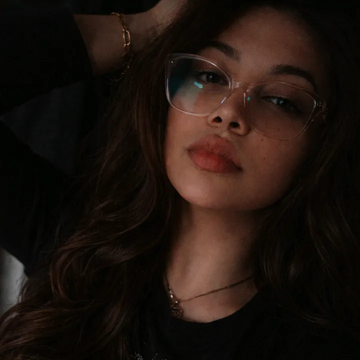 madalinna02