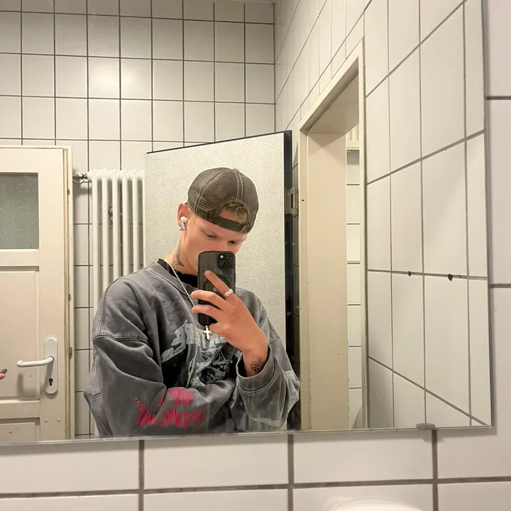 darian_8x
