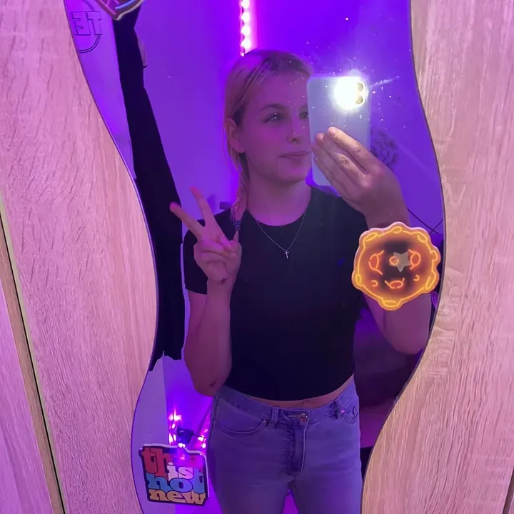 @zoe190711
