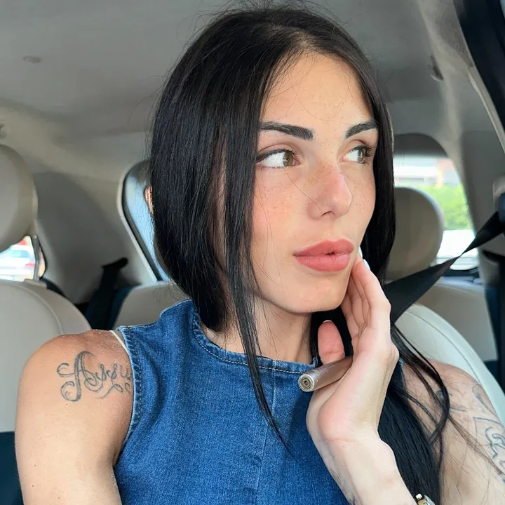 karolschibano55