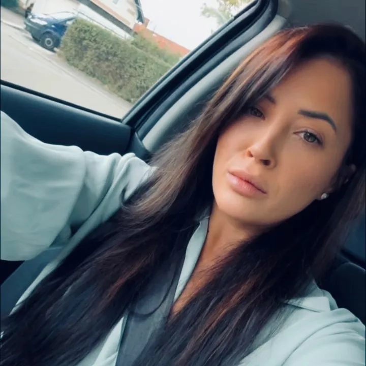 @loredanaandreeamurarescu