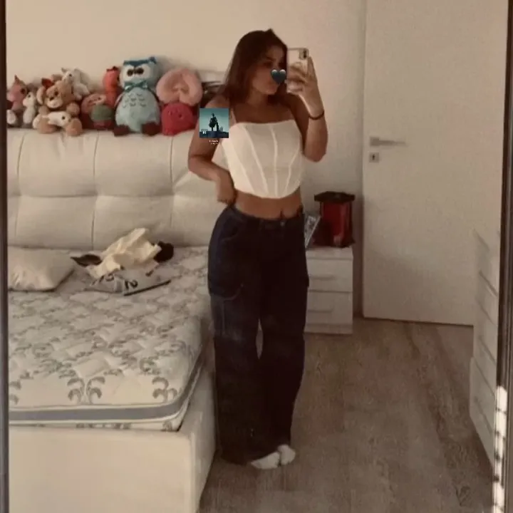 emma_desanti_