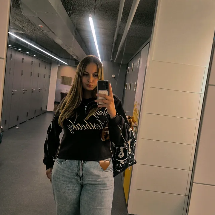 @larissa.076x