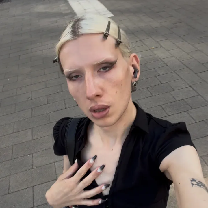 divadollcore