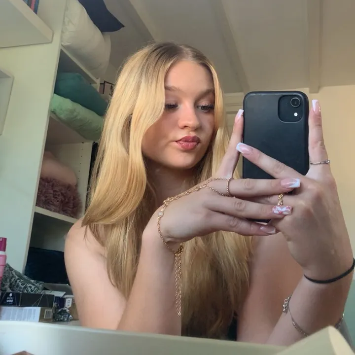 juliaa.vtx