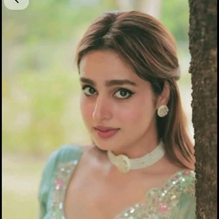 @ayeshafan77