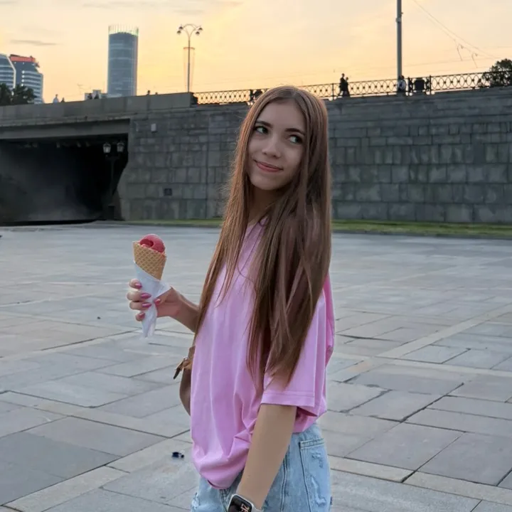 angelika_history