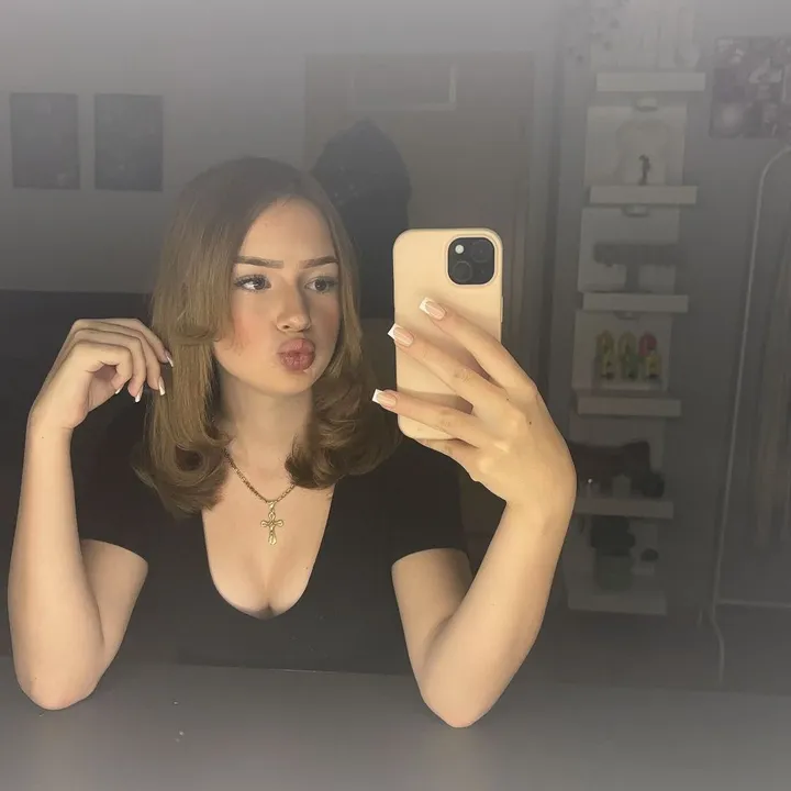 @julie_may05