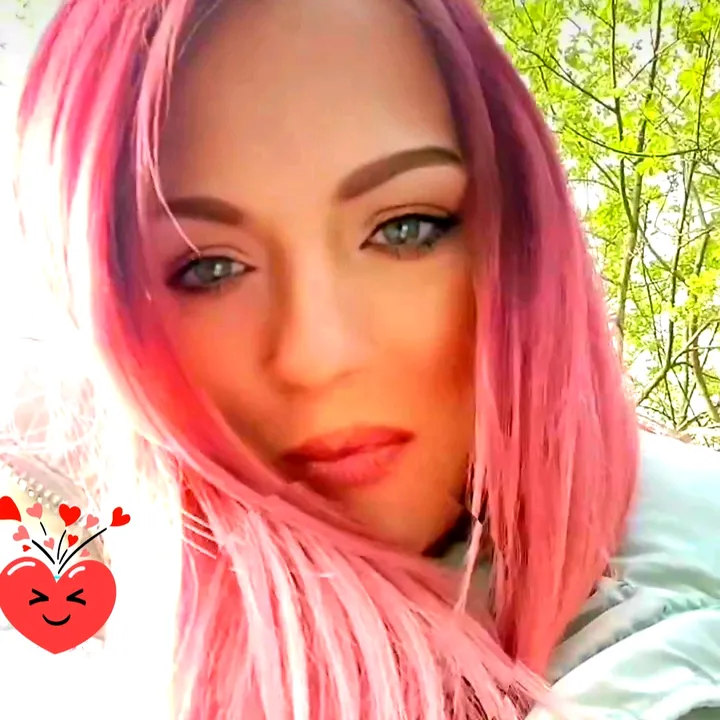 @karinabowers
