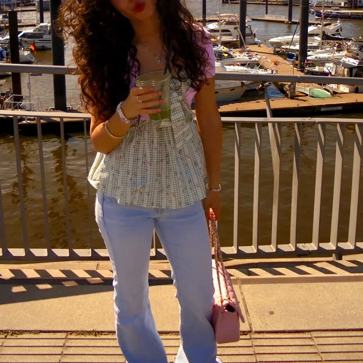 lleonaa.07