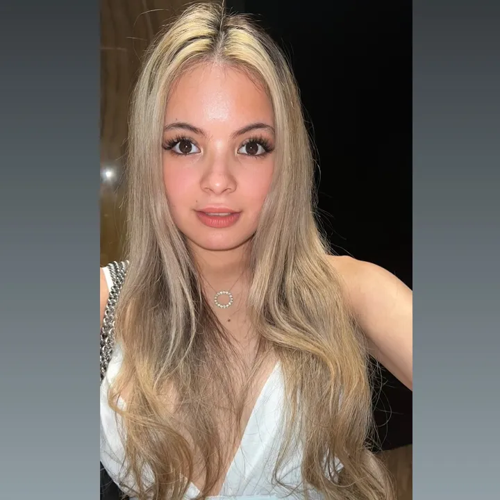nicoleelizabetha