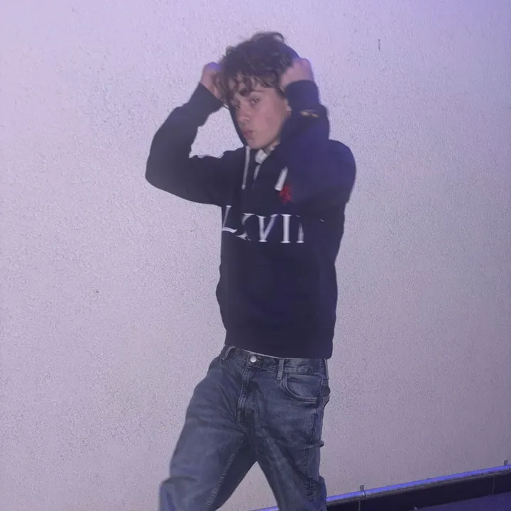 david01_100
