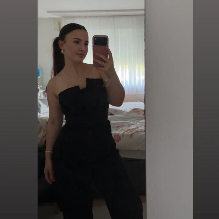 @betinaakel