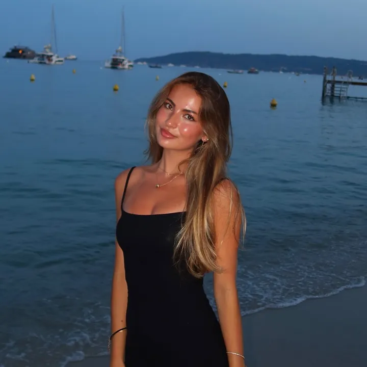 @ayuriwebber3