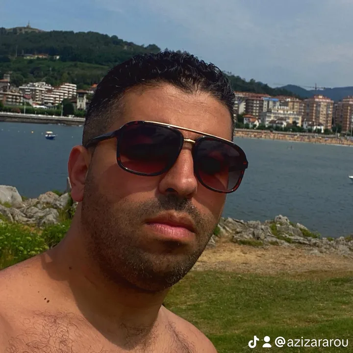 azizararou