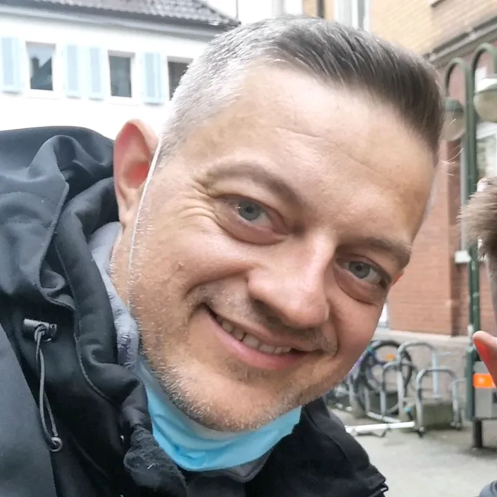 @tiborbenko7