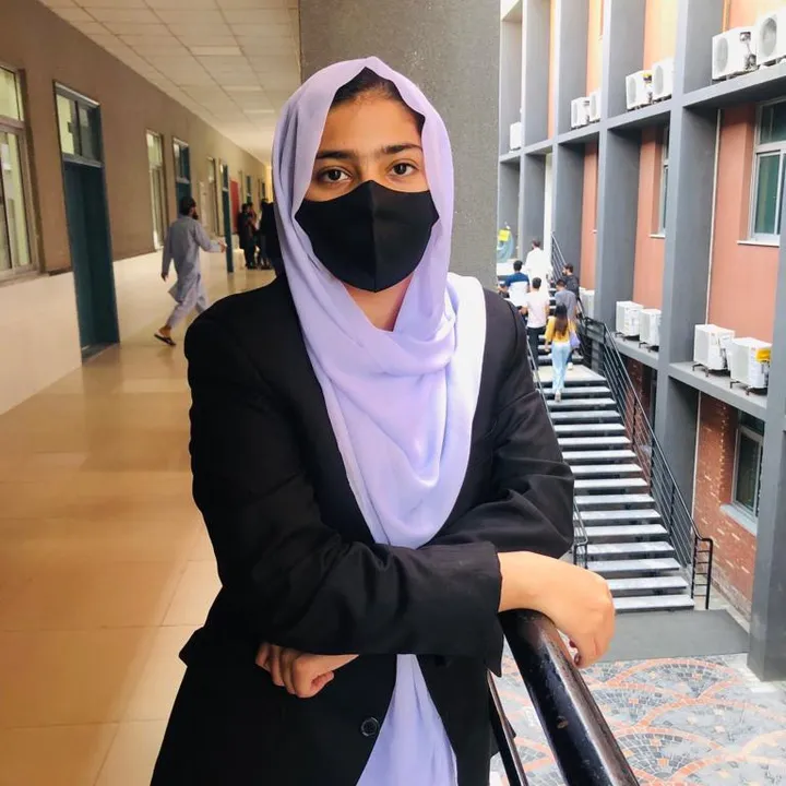 @ayeshainengland