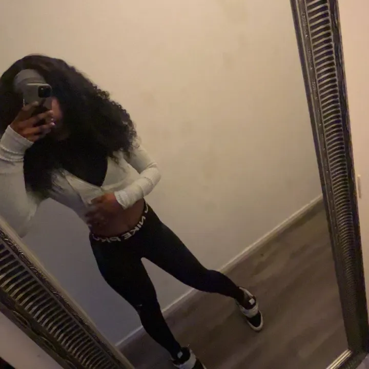 a.privately16