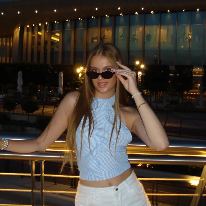 elenaa_o_