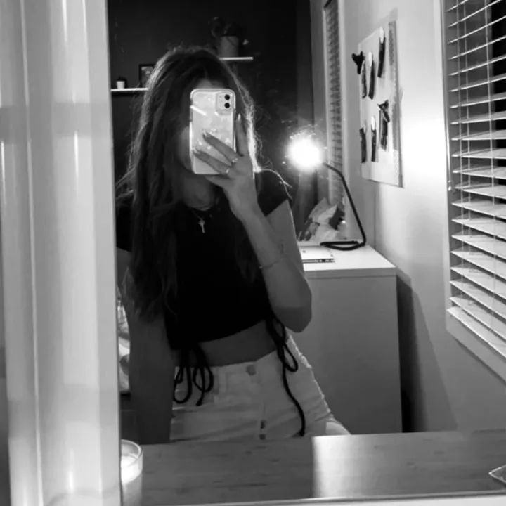 _alexiouuu_