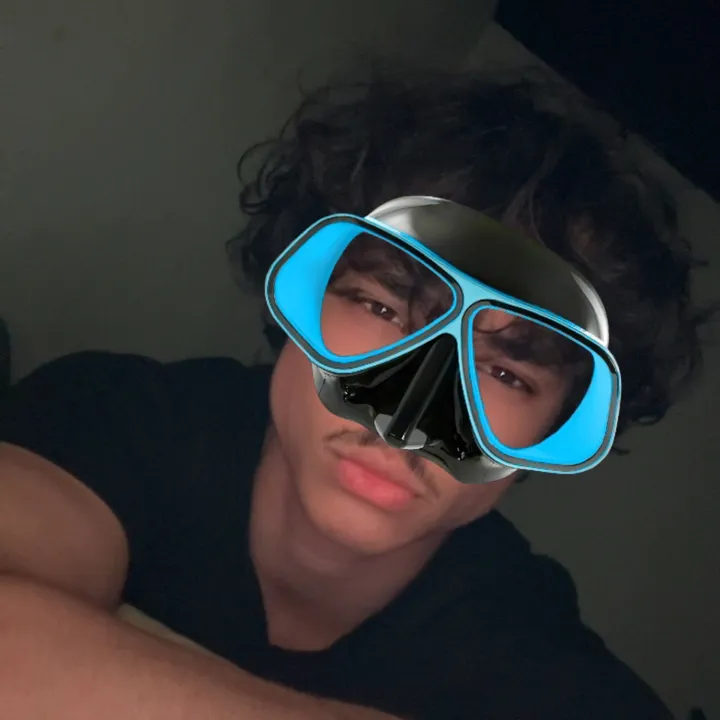 r_hxnzz