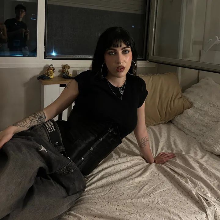 @aanaissm_