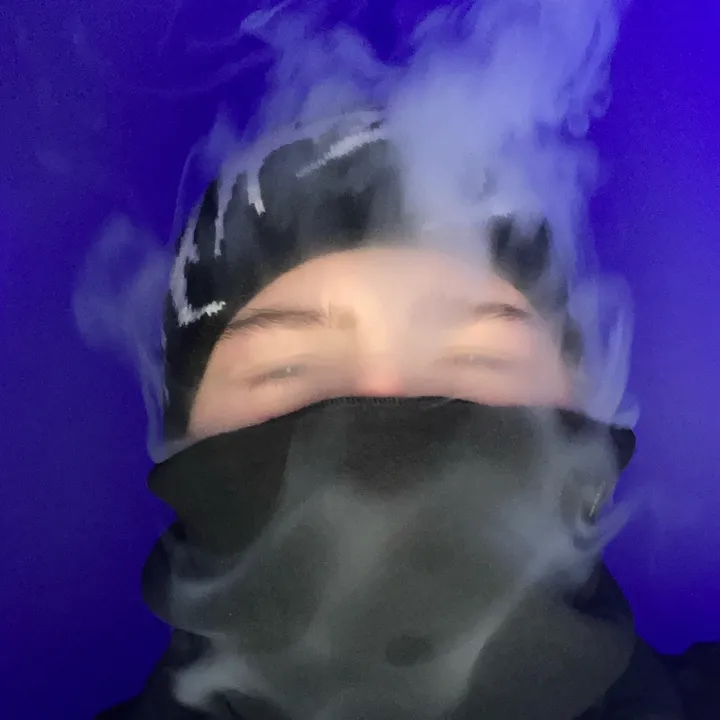 @stupid1_ass_.lingling