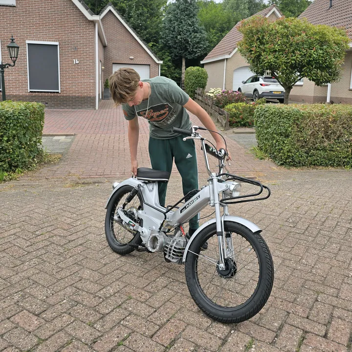 zwartgelerenner.1