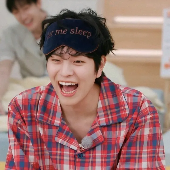 seungmins_left.eye3