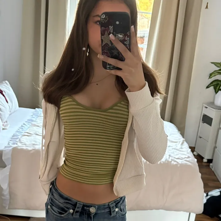 isa.hz_11