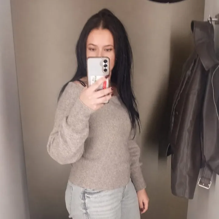 mia_1903100
