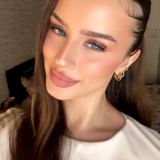 lauren.rhg