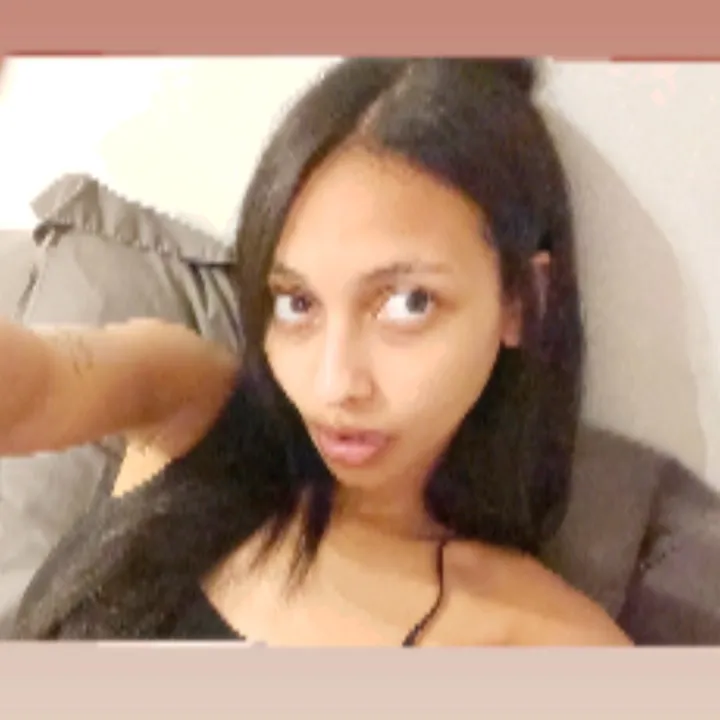 @momiicoca