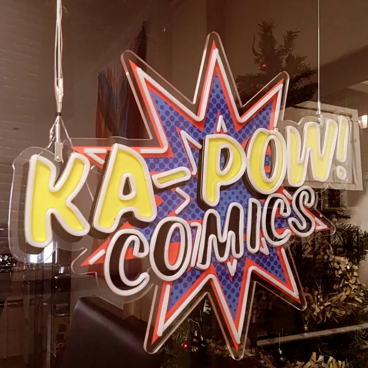 @kapowcomicsuk