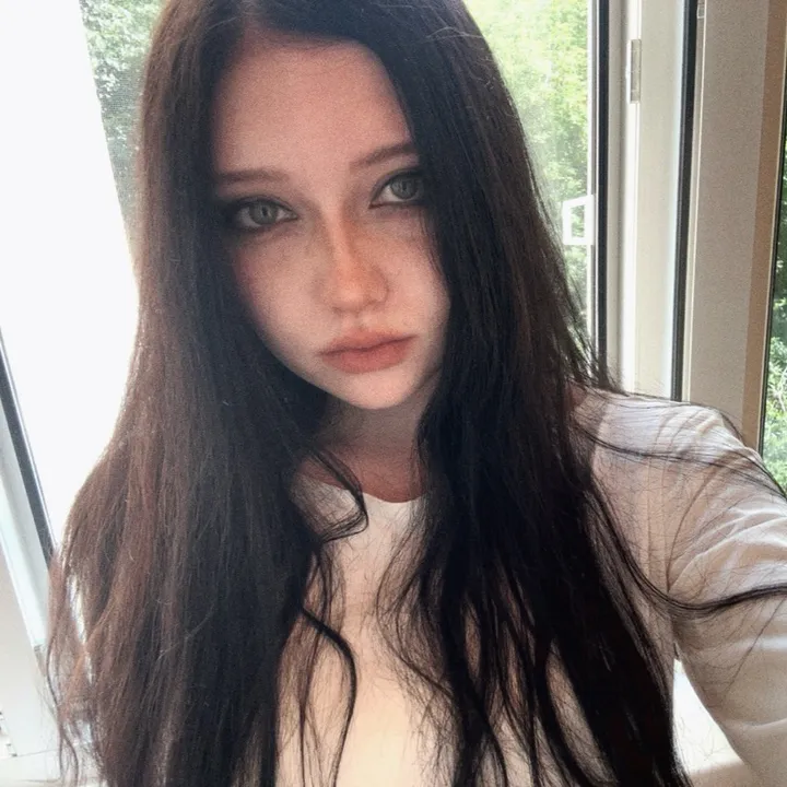 @k1ttenpurr