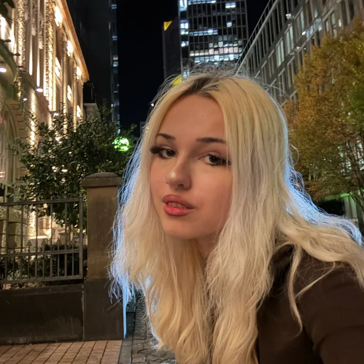 @xannybaby444