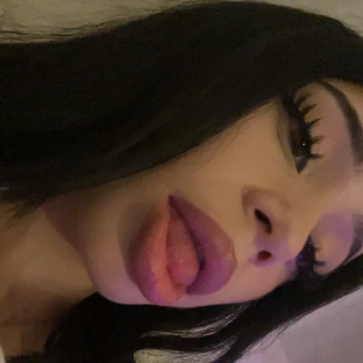 @lena_la.une