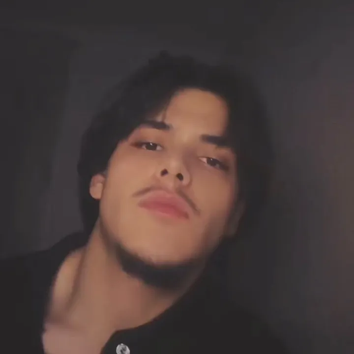 @talhaa0_0