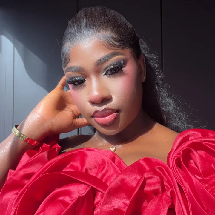 ebony_luxury_hairs