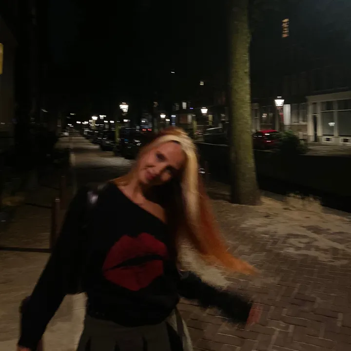 carinphillips_x