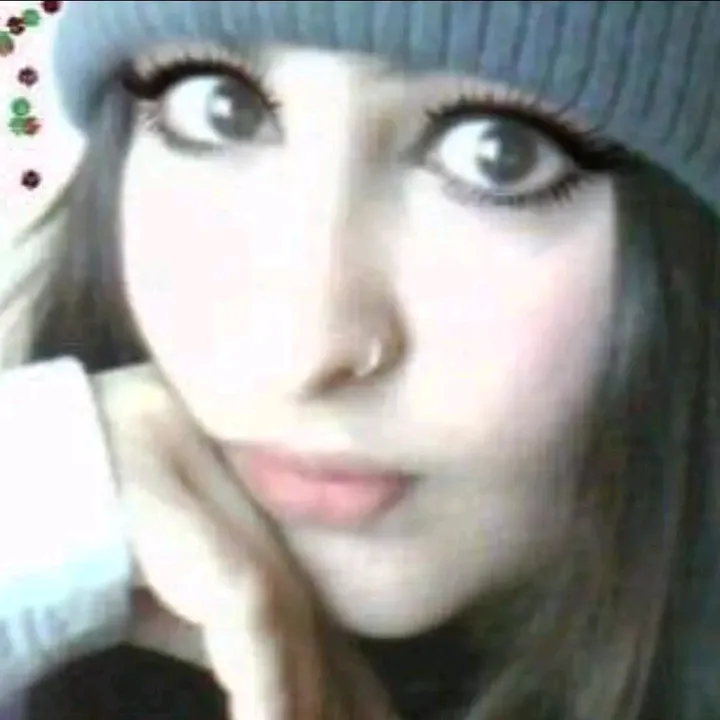 ayeshas_hair_beauty