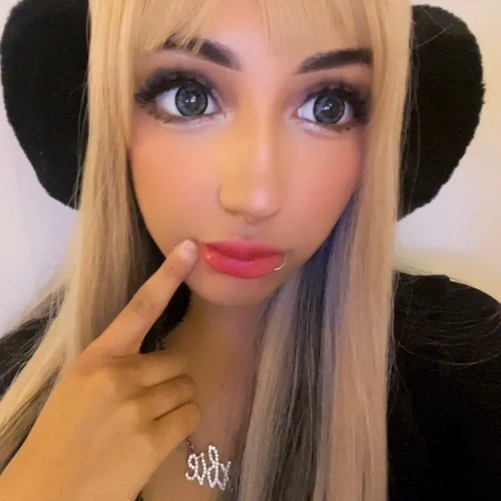 headcutedoll