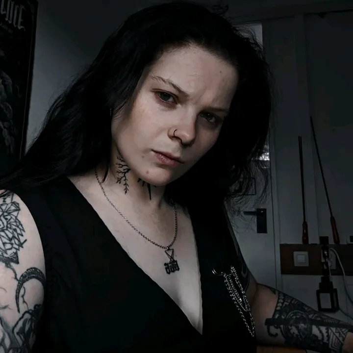 @_lauco_